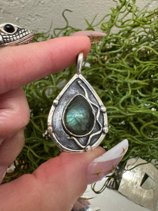 Pendant11